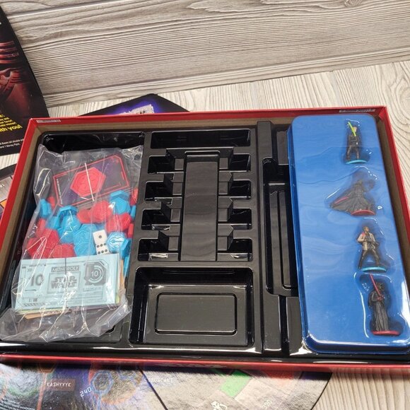 Disney Star Wars‎ Monopoly Game Parker Brothers 2015 The Force Awakens - Picture 4 of 16